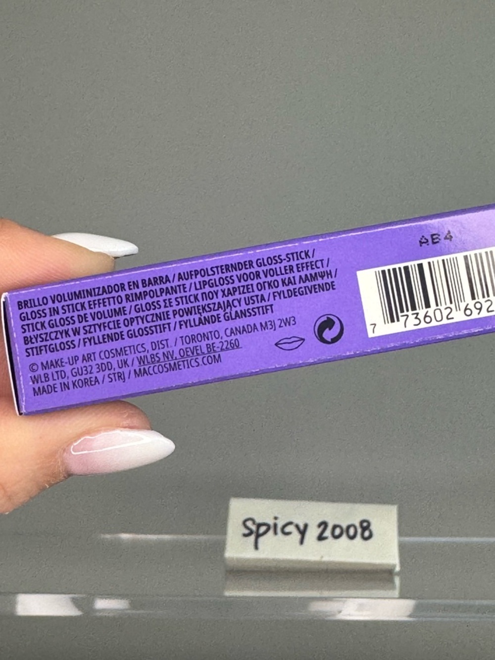 BNIB MAC Squirt plumping Gloss Stick in 17 Violet Beta Purple - Picture 12 of 12
